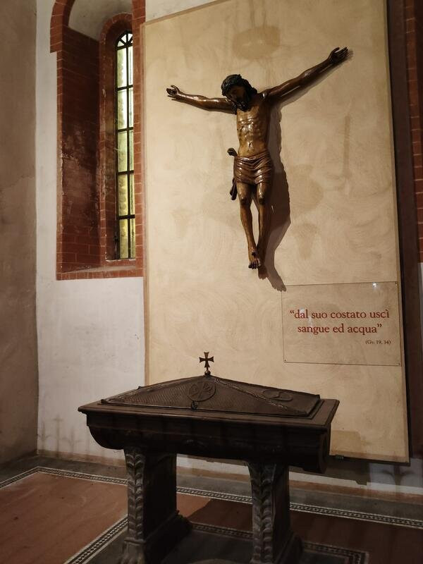 Abbazia di Santa Maria Rossa-米兰必去景点