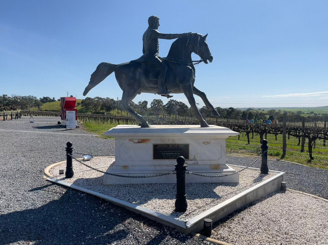 Barossa Colonel Light Monument-林道必去景点