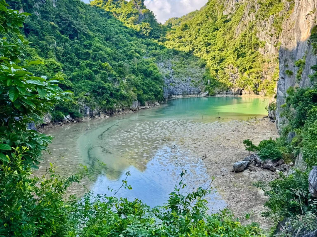 Cabalina Beach-卡巴必去景点