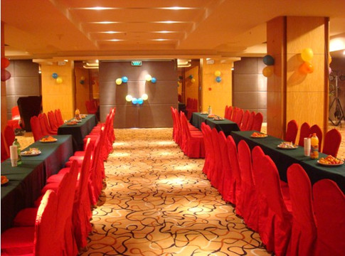 格林锦怡大酒店(南昌八一广场火车站店)主图