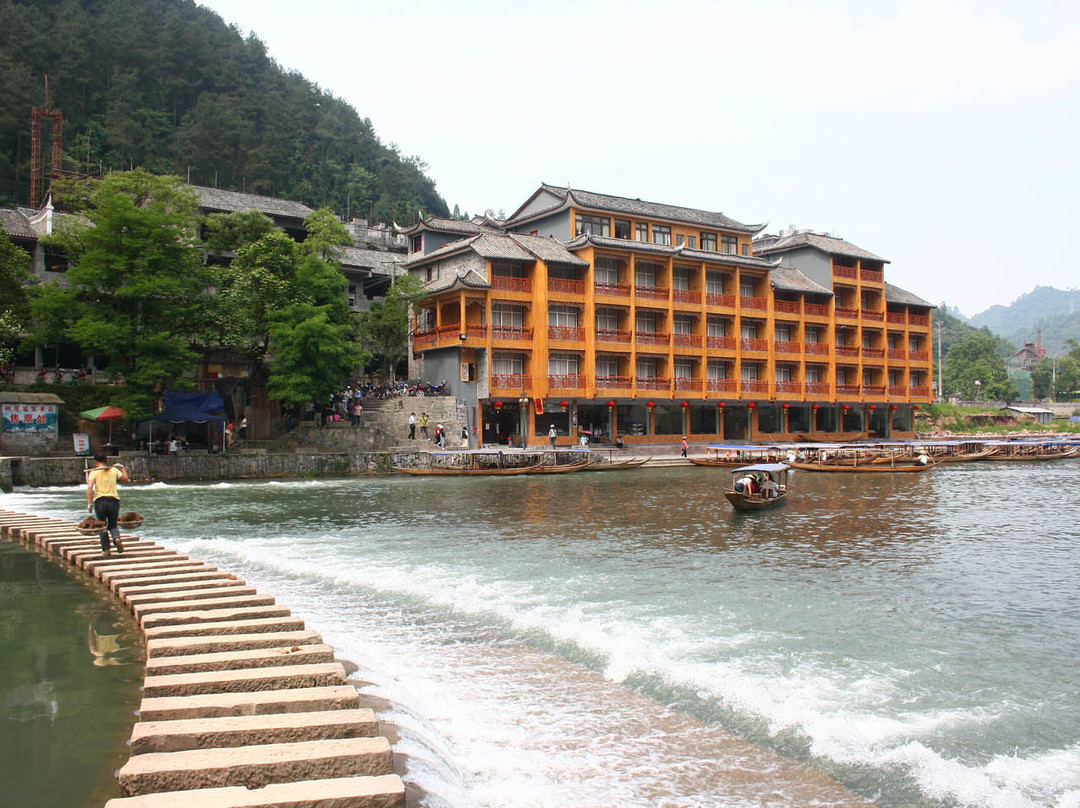 瑞凤山水大酒店