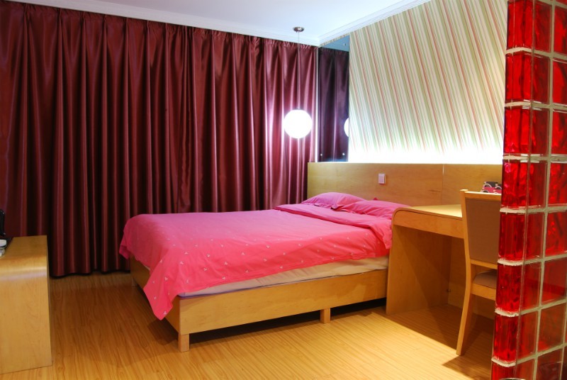 易佳时尚酒店-官方