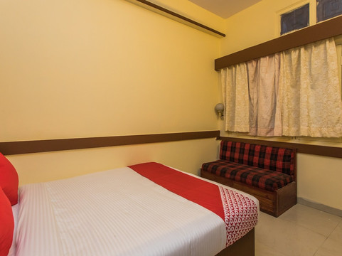 Shajapur酒店住宿-OYO 15401 Hotel Surana Palace