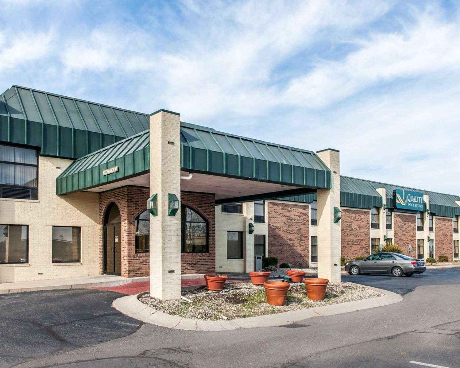 Quality Inn & Suites Shelbyville I-74-官方