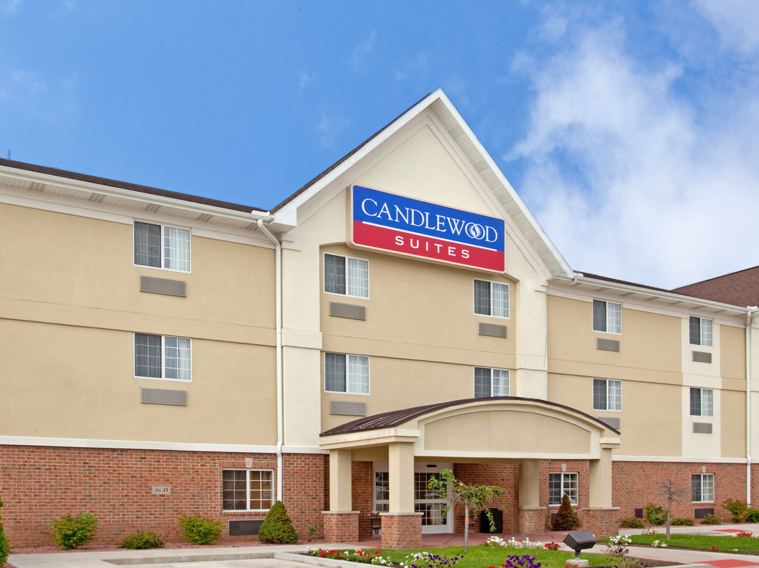 Candlewood Suites South Bend Airport, an IHG hotel
