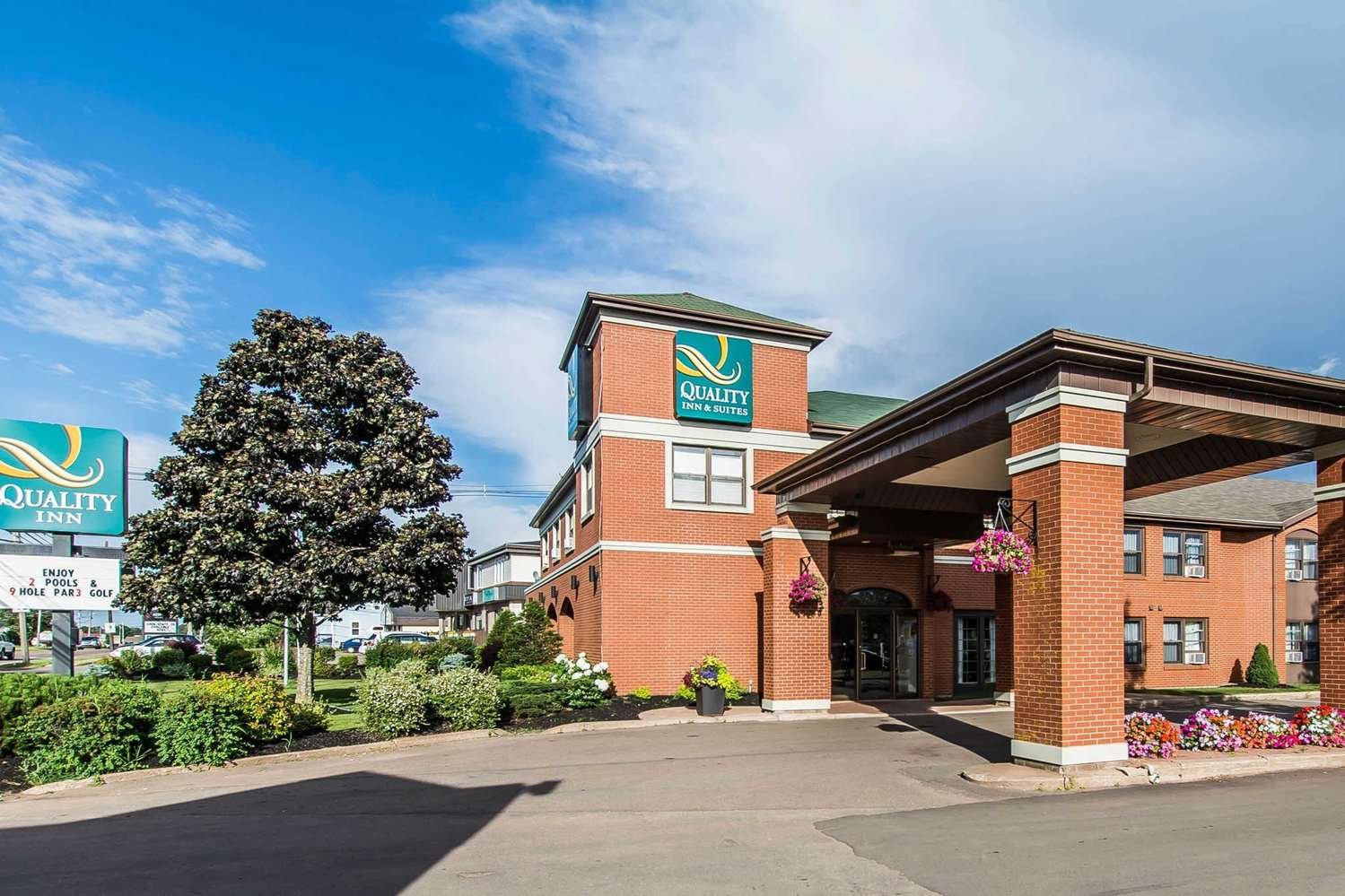 Quality Inn & Suites Garden of the Gulf-官方