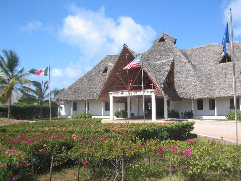 Karibuni Villas