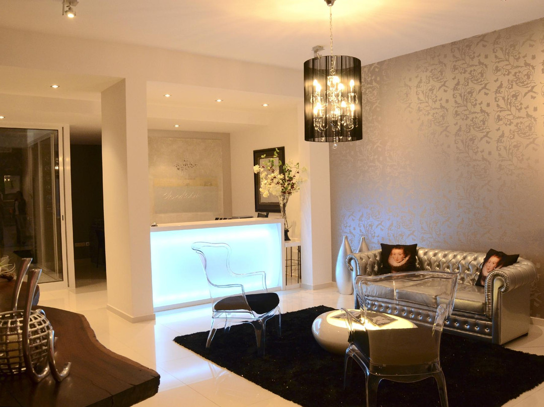 Prassa 3 Boutique Hotel