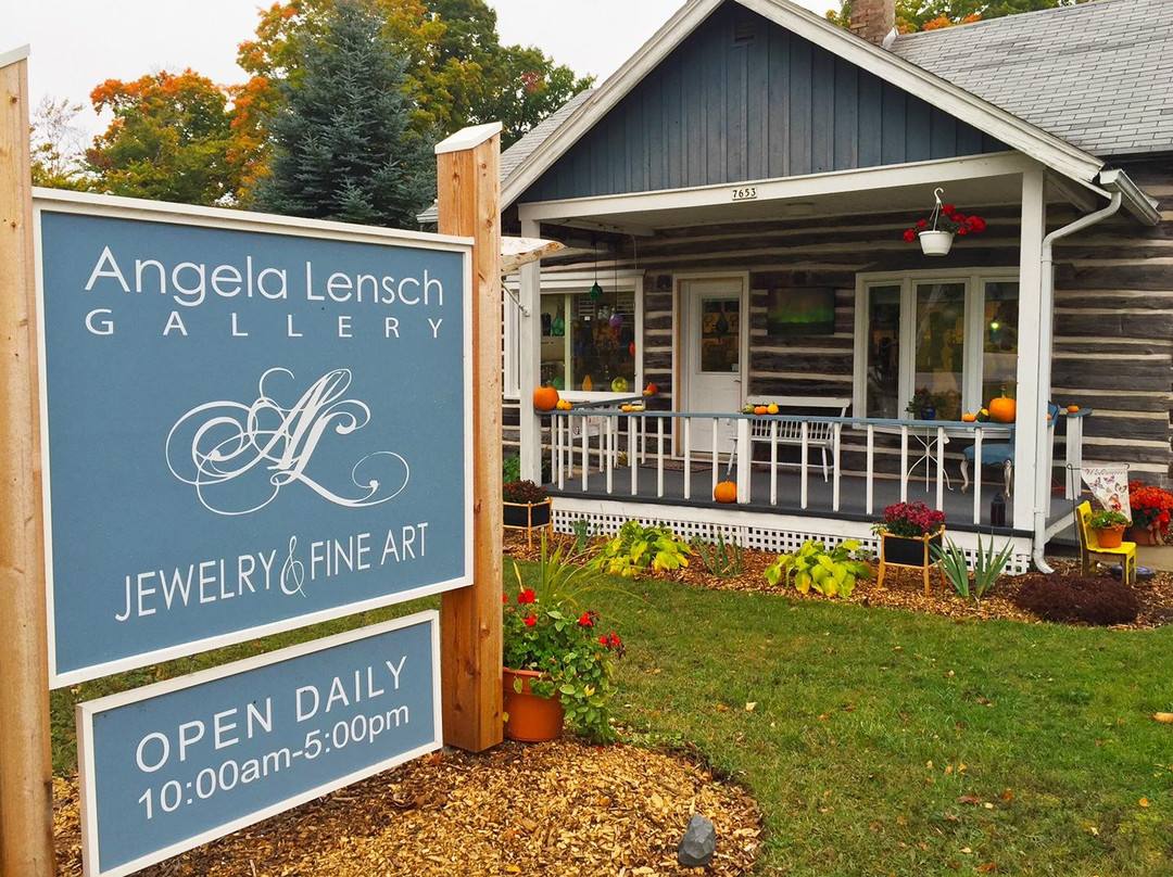 Angela Lensch Gallery-Egg Harbor必去景点