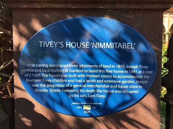 Tivey's House景点图片