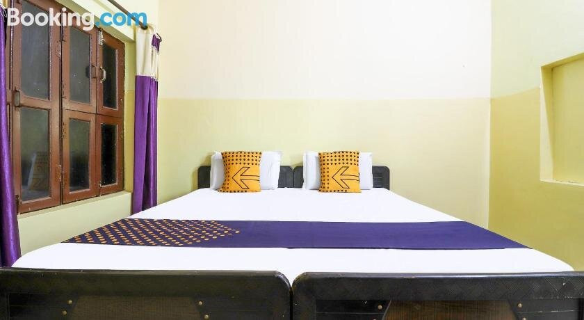 SPOT ON 78424 Rohan Hotel