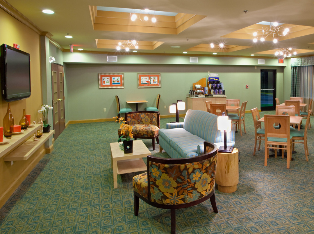 Holiday Inn Express & Suites Thornburg-s. Fredericksburg By IHG主图
