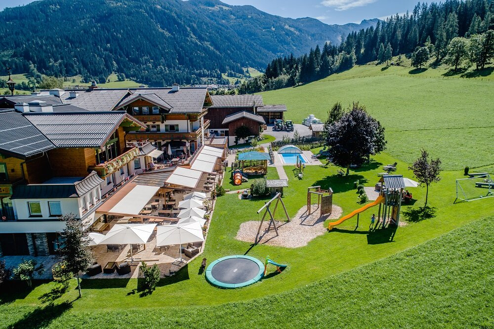 轮城酒店住宿-Wellness & Aparthotel Taxerhof