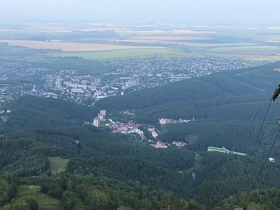 Chairlift to Mountain Tserkovka景点图片