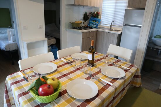 Camping Montorfano-客卧