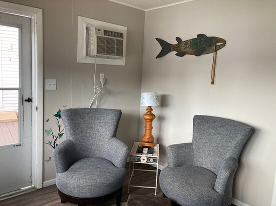 Lake Breeze Resort主图