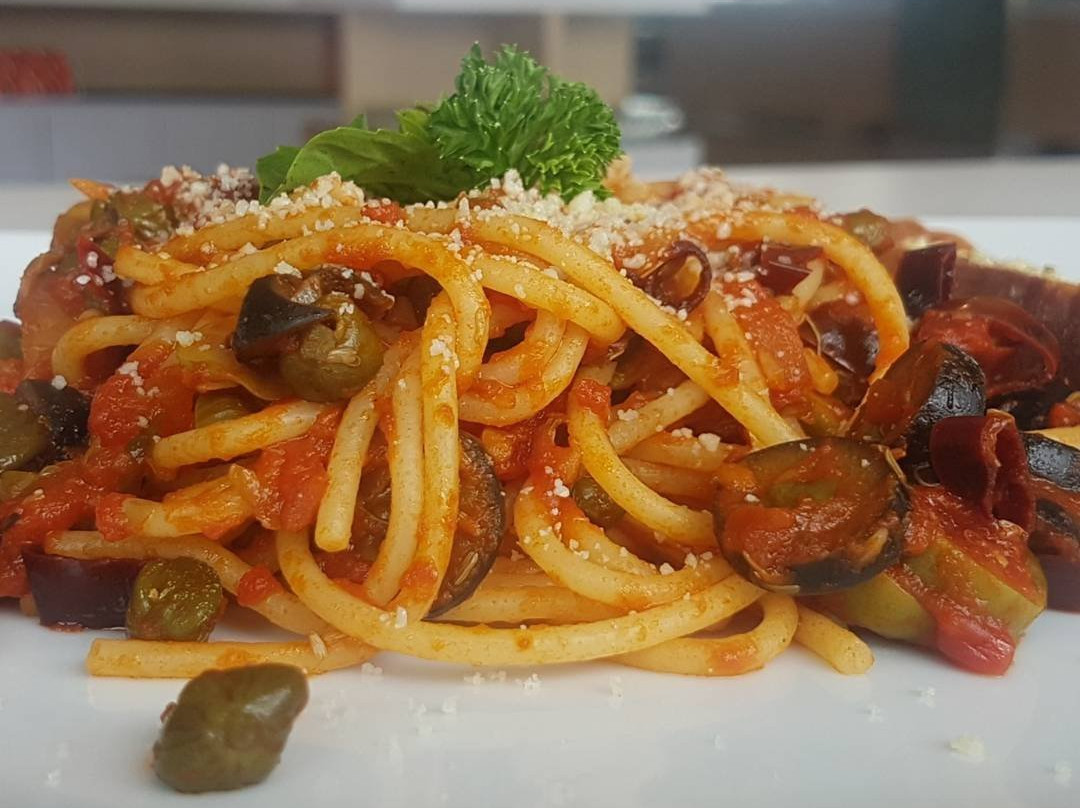 Harris Hotel Sentraland