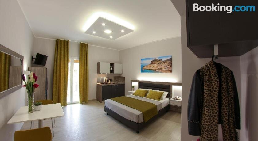 YEASY smart rooms Cefalù主图