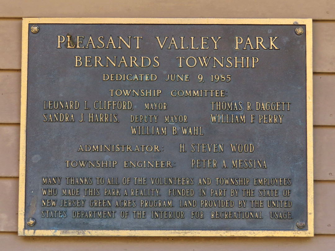 Pleasant Valley Park景点图片