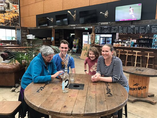 Vertikal Indoor Snow Sports-堪培拉必去景点