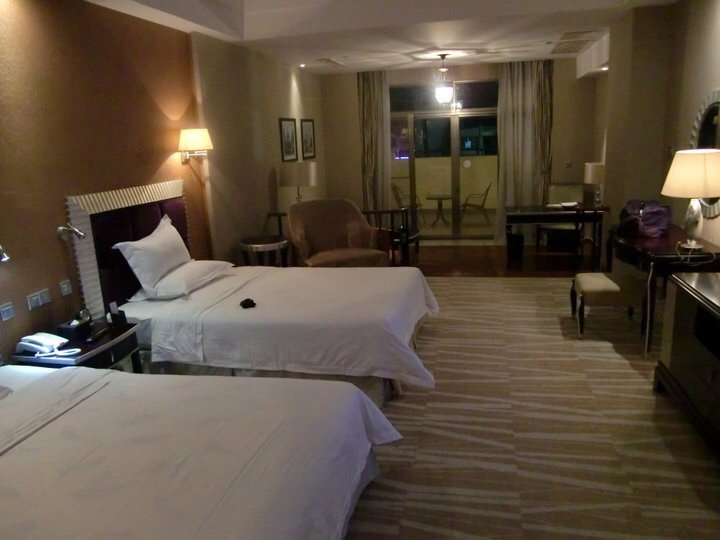 The Summit Condominium & Hotel-官方