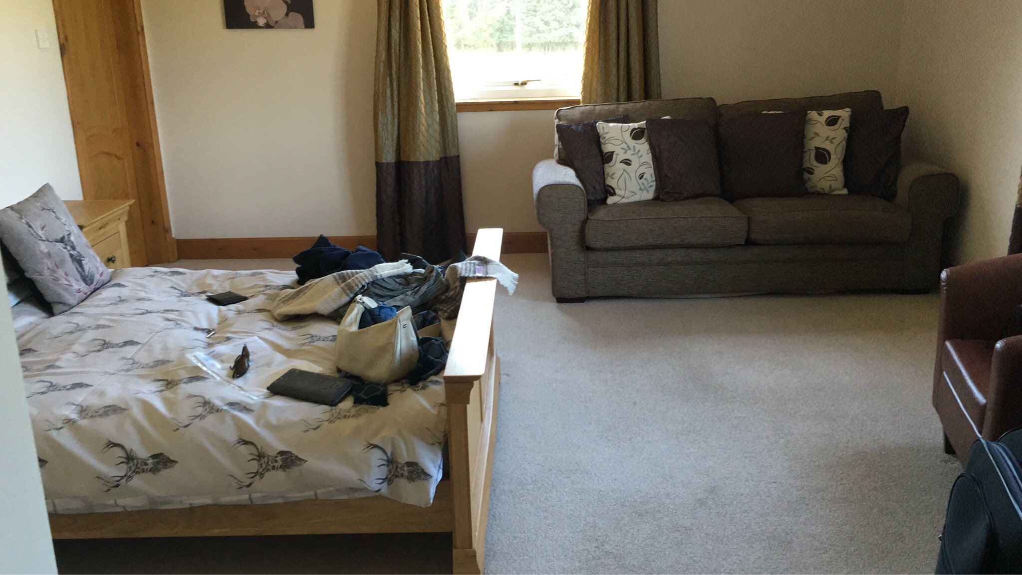 Ardbrae House-官方