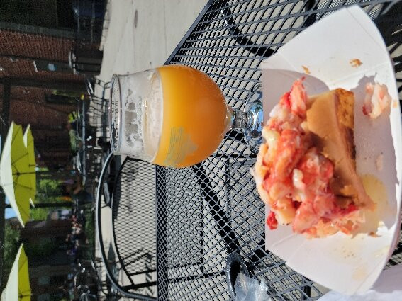 Bond Brothers Beer Company