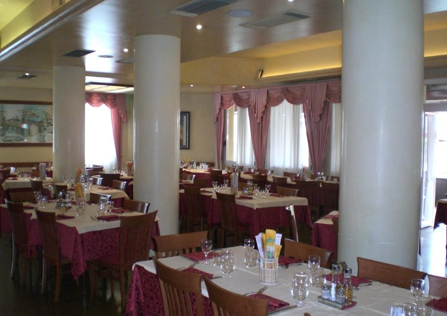 Campolongo Maggiore餐馆和美食-Da Regina
