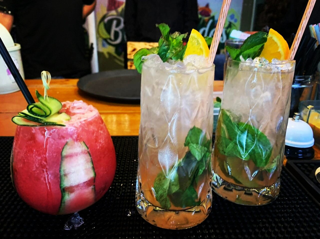 Combarbala餐馆和美食-Castillo Lounge