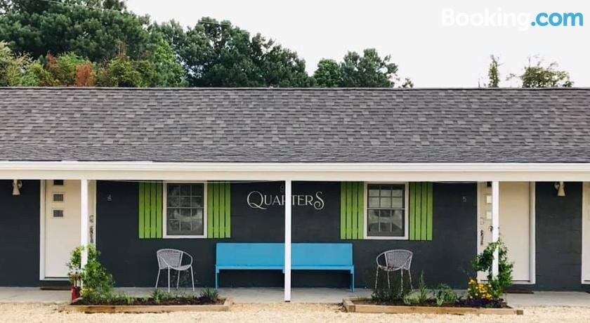 The Quarters at Pier450主图