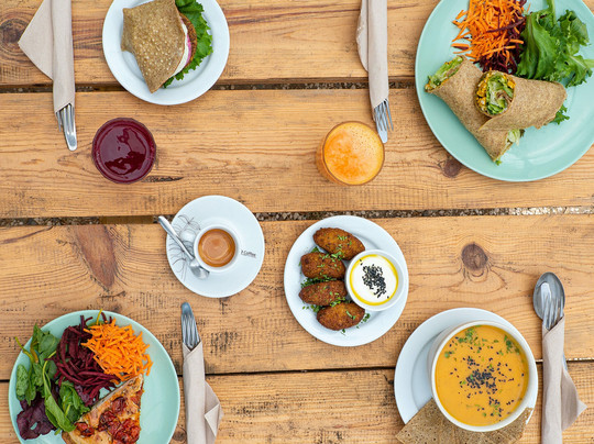 Rogil餐馆和美食-Gaia Shop Restaurant