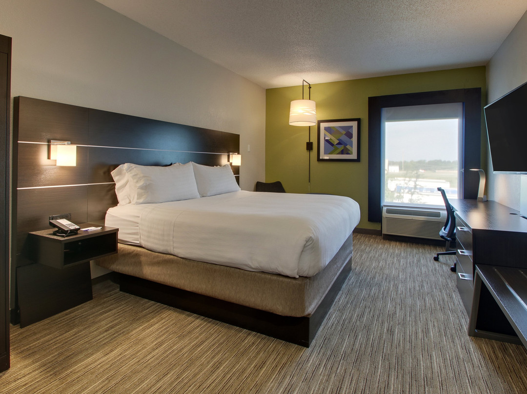 Holiday Inn Express & Suites Lebanon By IHG主图