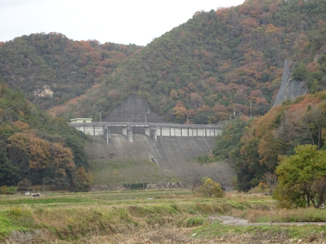Makidani Dam景点图片