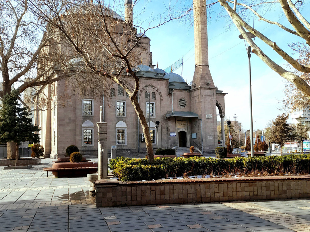Burunguz Camii-开塞利省必去景点