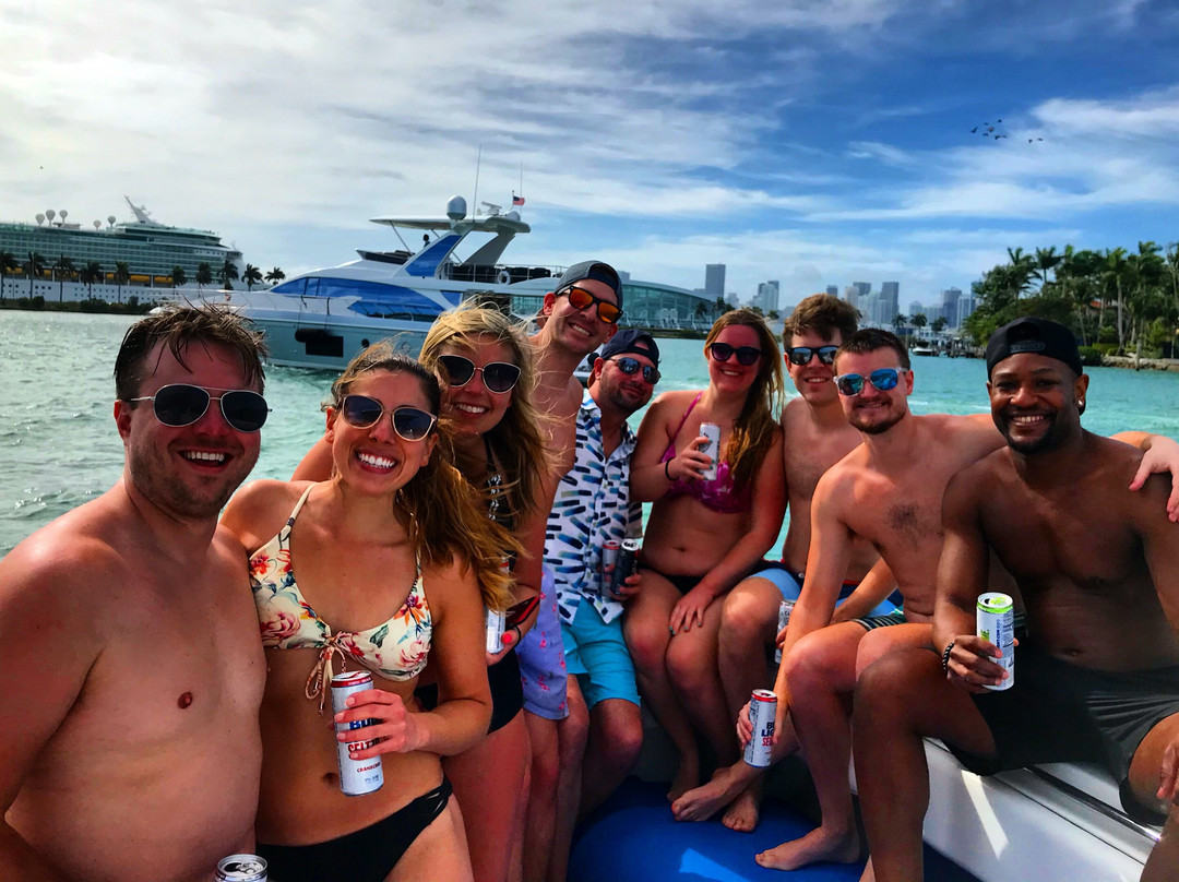 Tranquilo y Tropical Miami Boat Rental, Charters, & Tours Miami景点图片