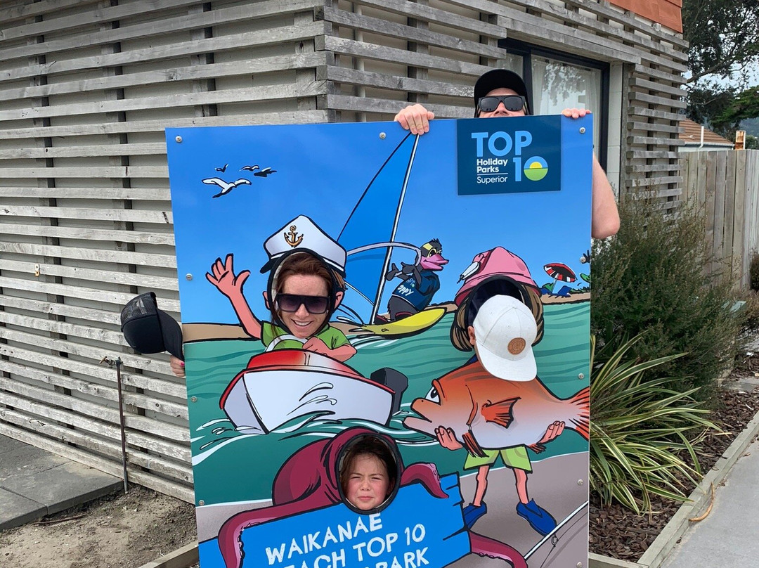 Waikanae Beach Playground景点图片