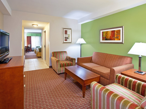 智选假日套房酒店尼亚加拉瀑布主图