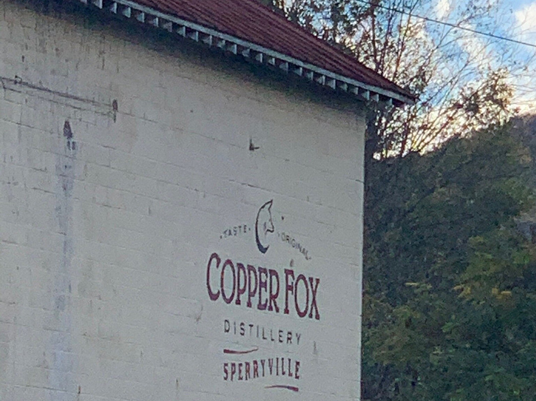 Copper Fox Distillery Sperryville景点图片