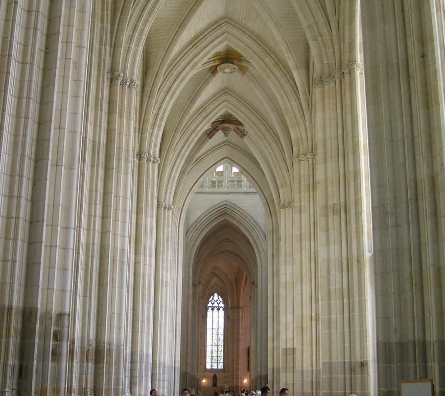 Cathédrale Saint-Pierre et Saint-Paul de Nantes-南特必去景点