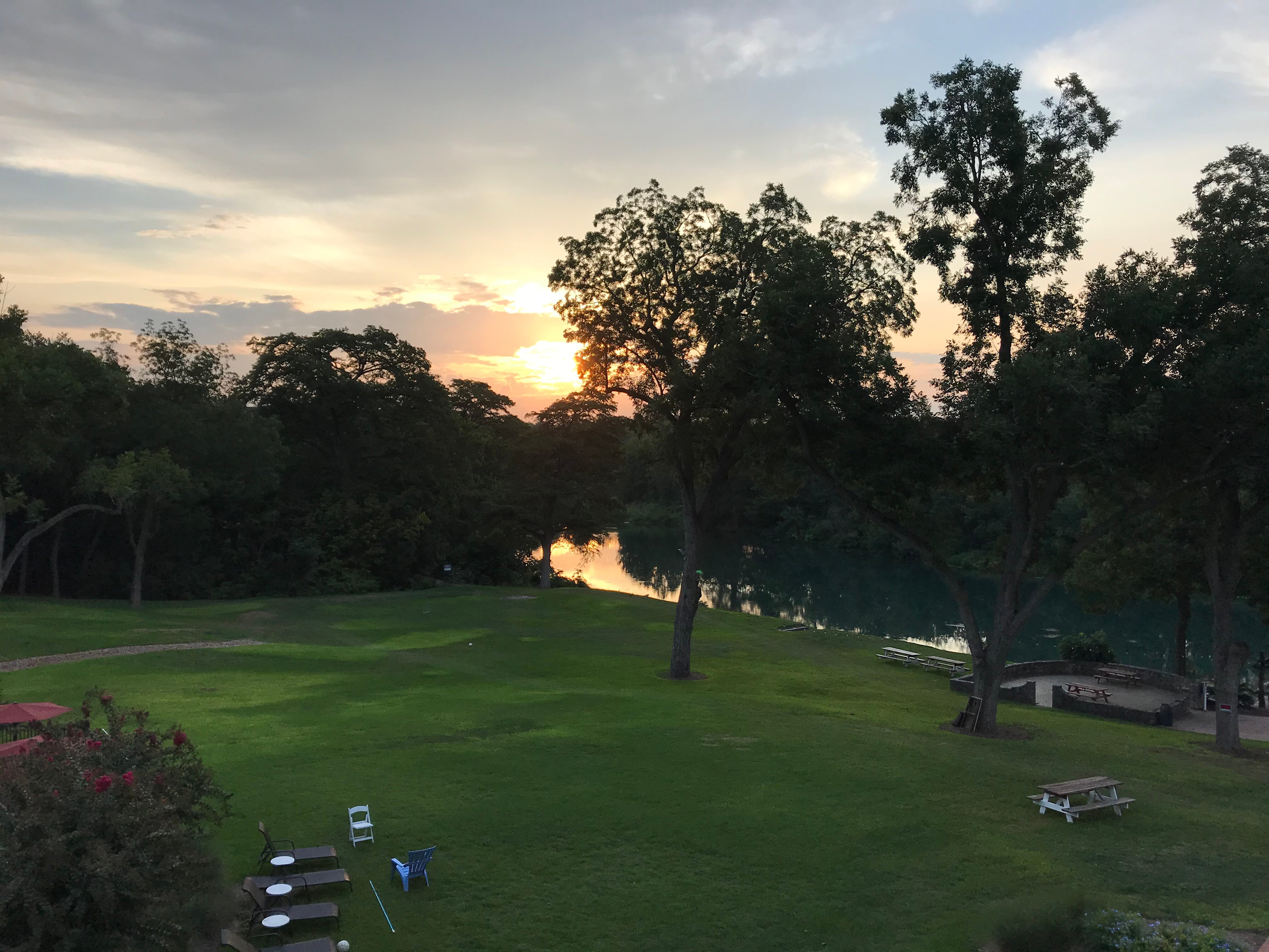 Courtyard by Marriott New Braunfels River Village-浴室