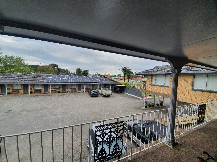 猎人谷汽车旅馆主图