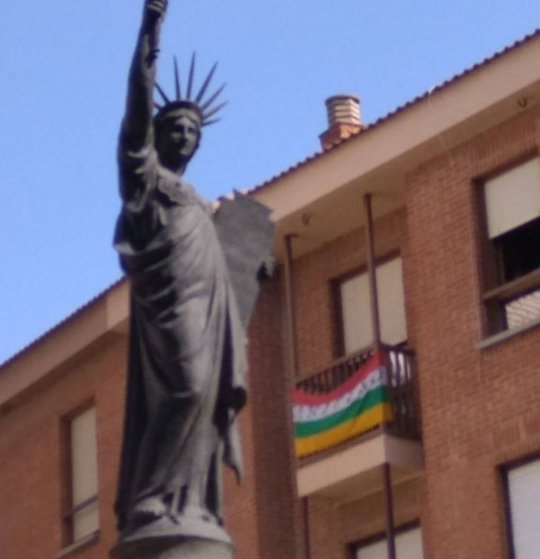 Estatua de la Libertad-Cenicero必去景点