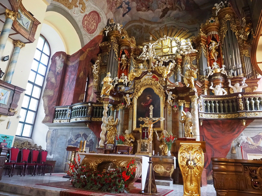 Church of the Holy Cross景点图片