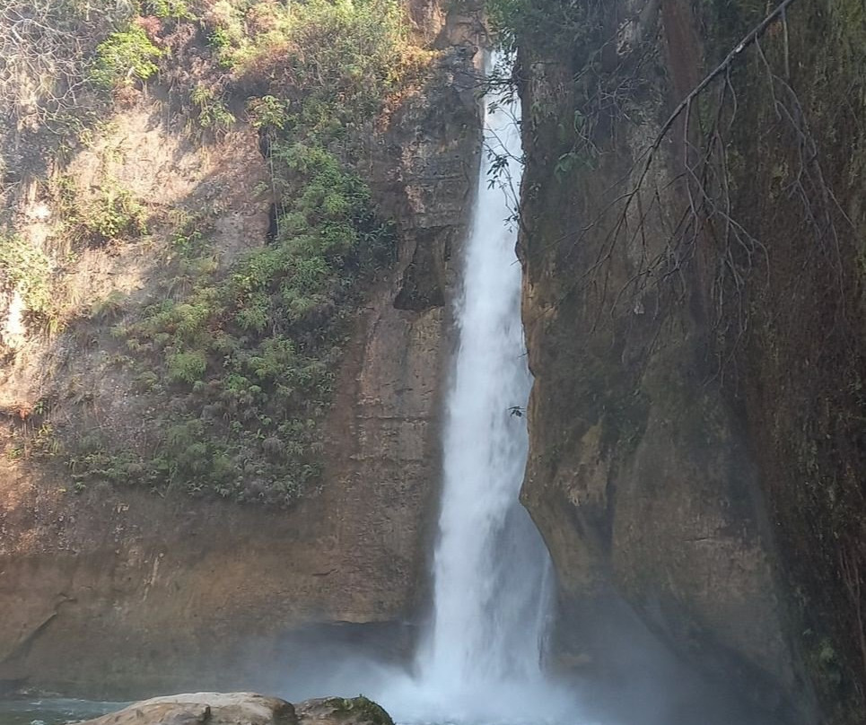 Cascata Uirapuru景点图片