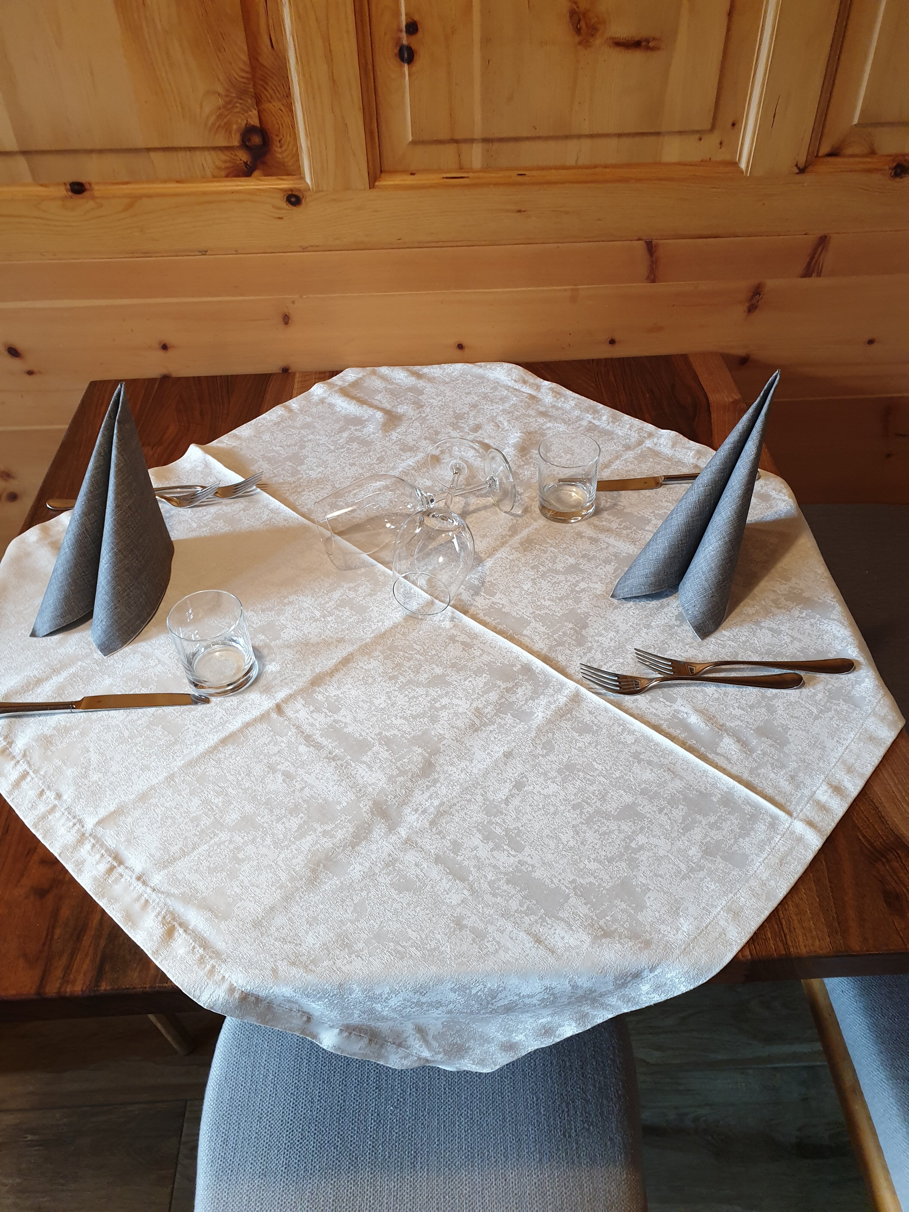 Hotel Restaurant Rösslwirt-餐饮