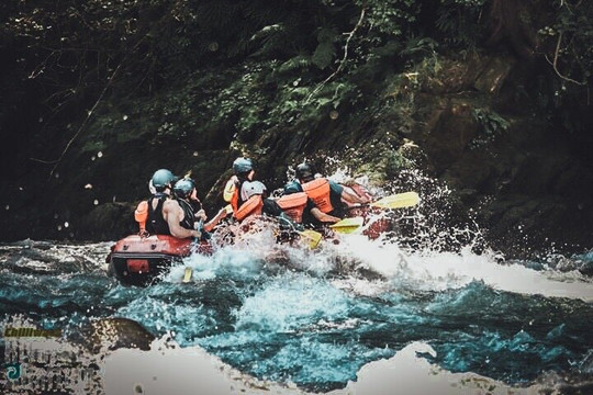 Chilliwack River Rafting-奇利瓦克必去景点