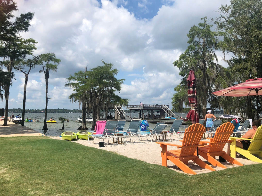 Silver Sands Motel and Apartments主图