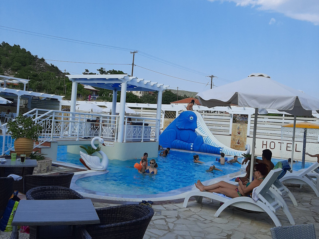 Aphrodite Beach Hotel主图
