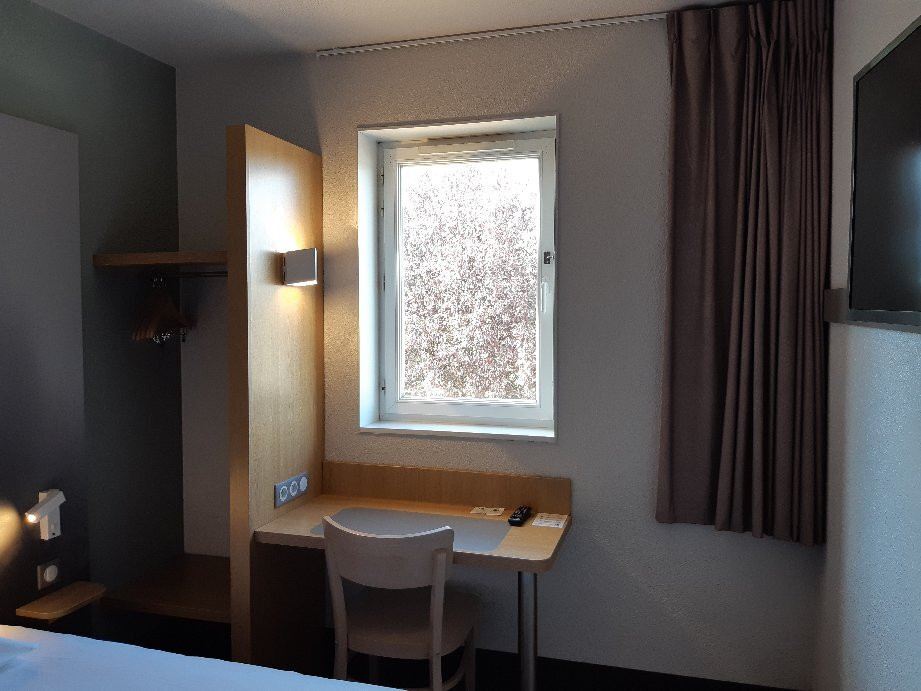 Vertou酒店住宿-B&B Hotel Nantes Reze Saint-Sebastien