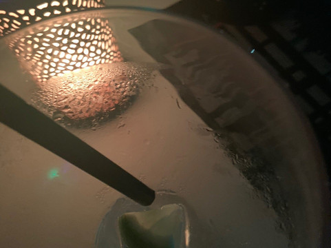 Makarana Bar-玛卡沙必去景点